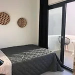 Elysee, 4 Bedroom 米科利维亚
