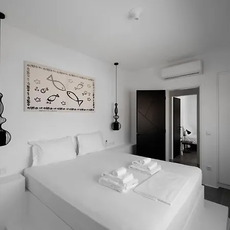 Elysee, 4 Bedroom Villa Naxos City