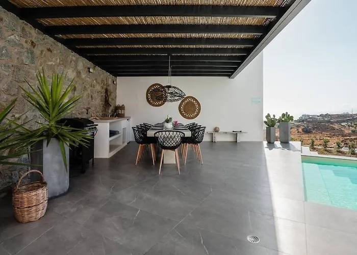 Elysee, 4 Bedroom Villa *